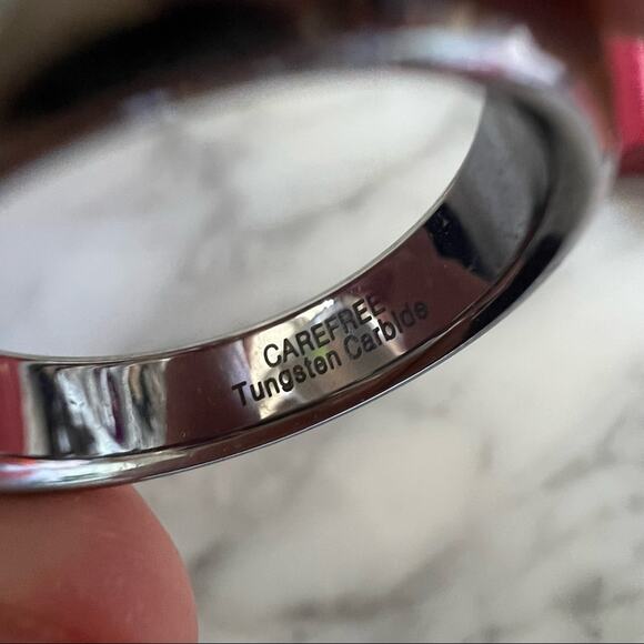 Tungsten Carbide Men's Wedding Band Size 8 Box included Low Key Unassuming - Picture 4 of 7